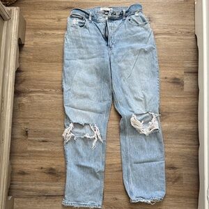 Abercrombie & Fitch Light Blue Distressed ultra high rise 90s jeans size 28
